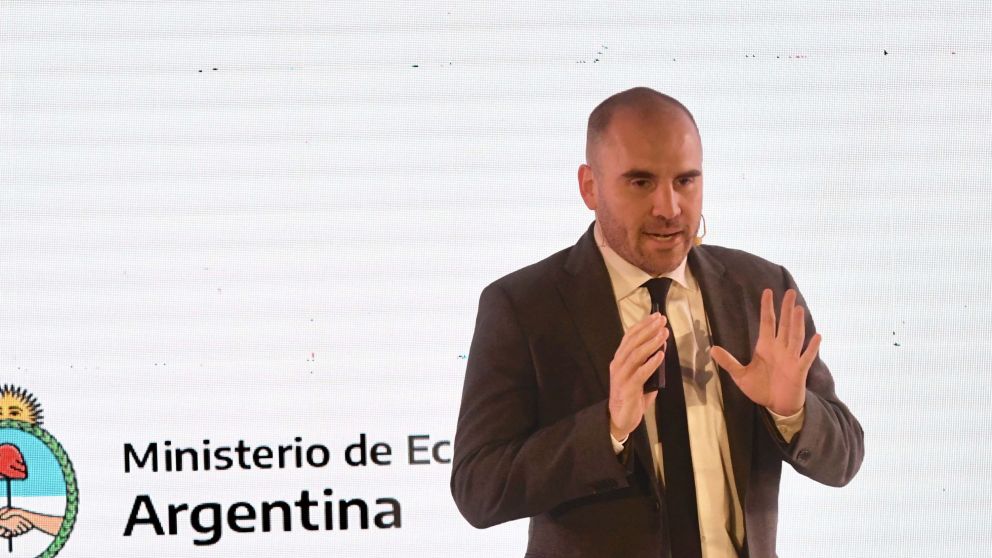 Mart�n Guzm�n asegur� que apostar a la deuda en pesos beneficia a la Argentina y a acreedores externos