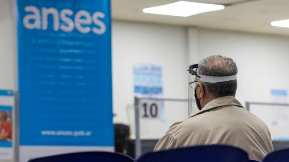 Subsidio: Luz y gas comenzarán a segmentar sus tarifas