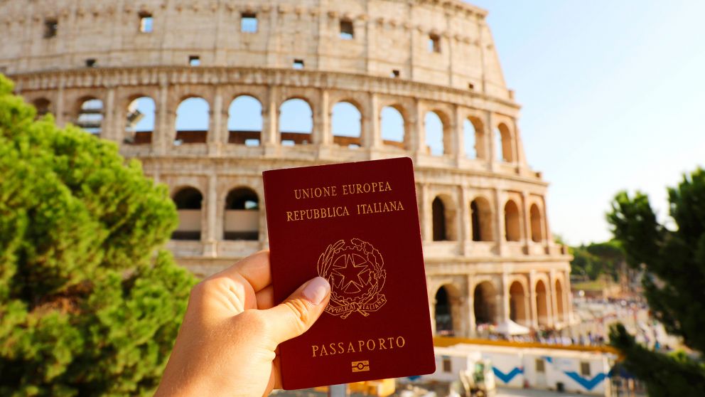 La cantidad de argentinos que antes solicitaban el trámite en un año, ahora lo hacen en un mes