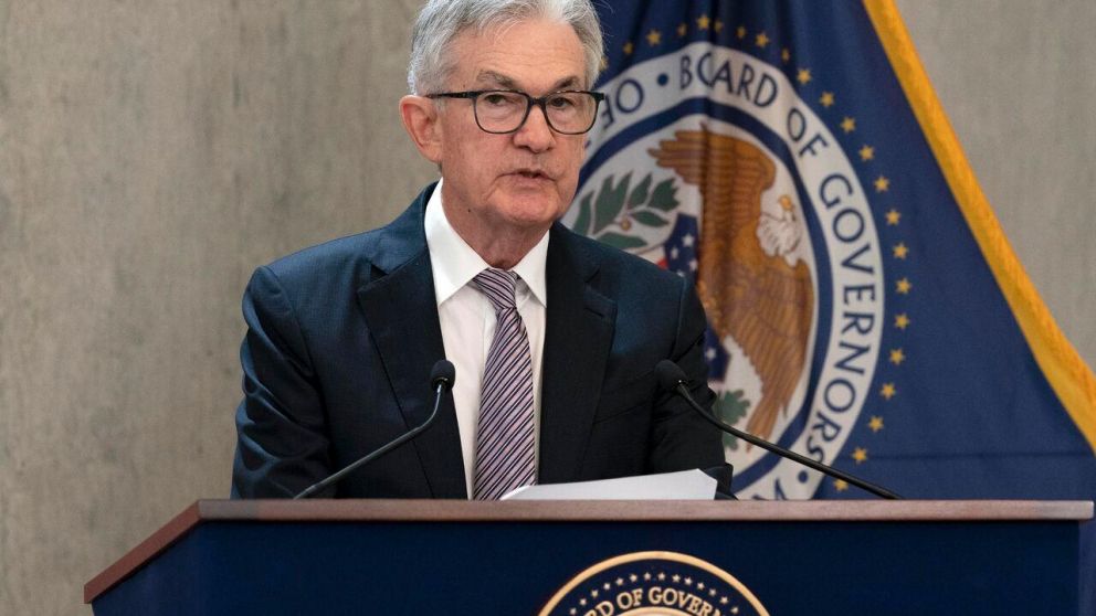 "La inflaci�n ha sorprendido obviamente al alza durante el a�o pasado, y podr�a haber m�s sorpresas", dijo Powell