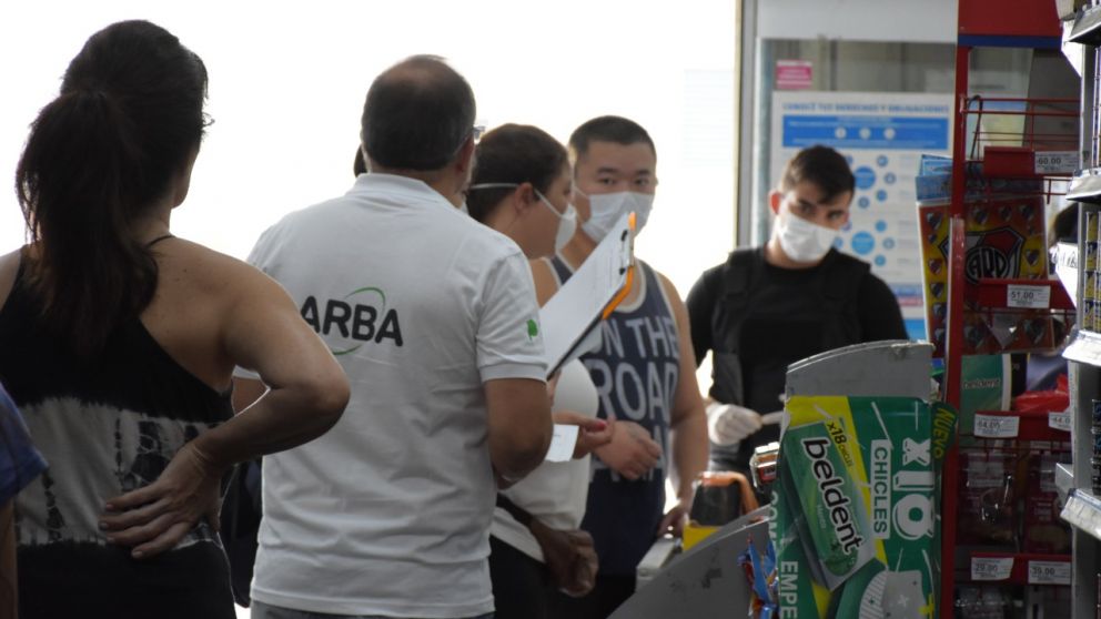 La provincia de Buenos Aires profundiza los controles en autoservicios y supermercados chinos