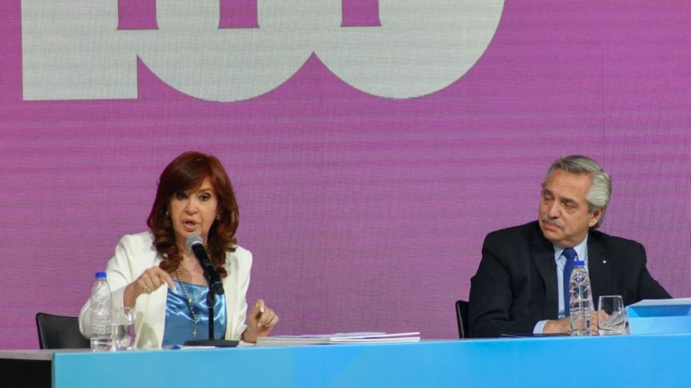Alberto y Cristina conmemoraran el Día de la Bandera por separado