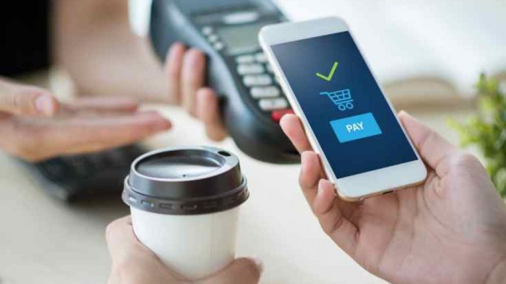 Buscan evitar los retiros en efectivo que en marzo representaron 900.000 millones de pesos solo en cajeros