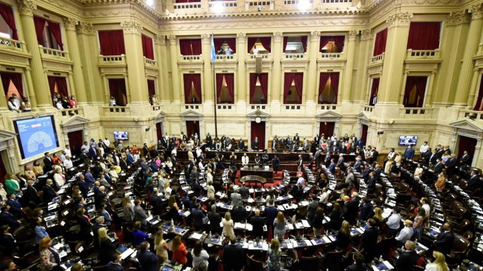 El FdT va por la ley de Compre Argentino y la oposición inicia el debate de boleta única