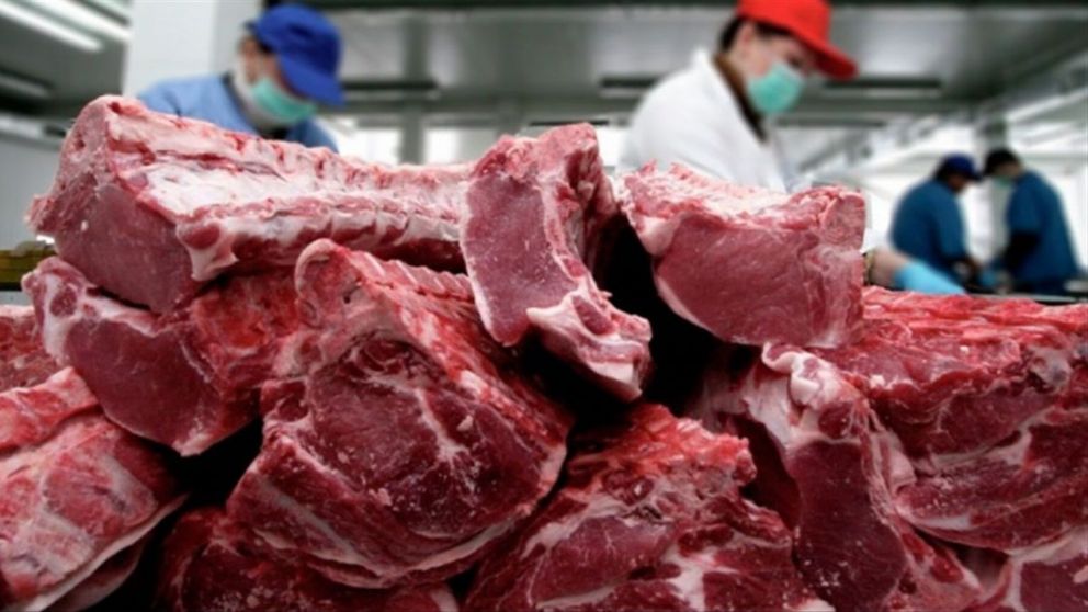 Carne: el consumo en argentina sigue cayendo