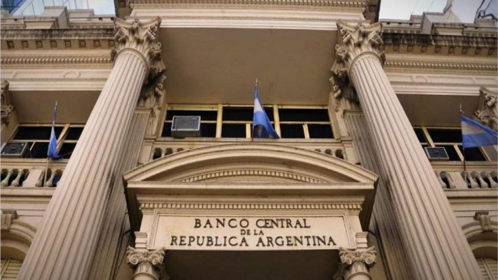 El BCRA Acelera la Tasa de Devaluación: ¿Momento de invertir en Dollar-Linked?