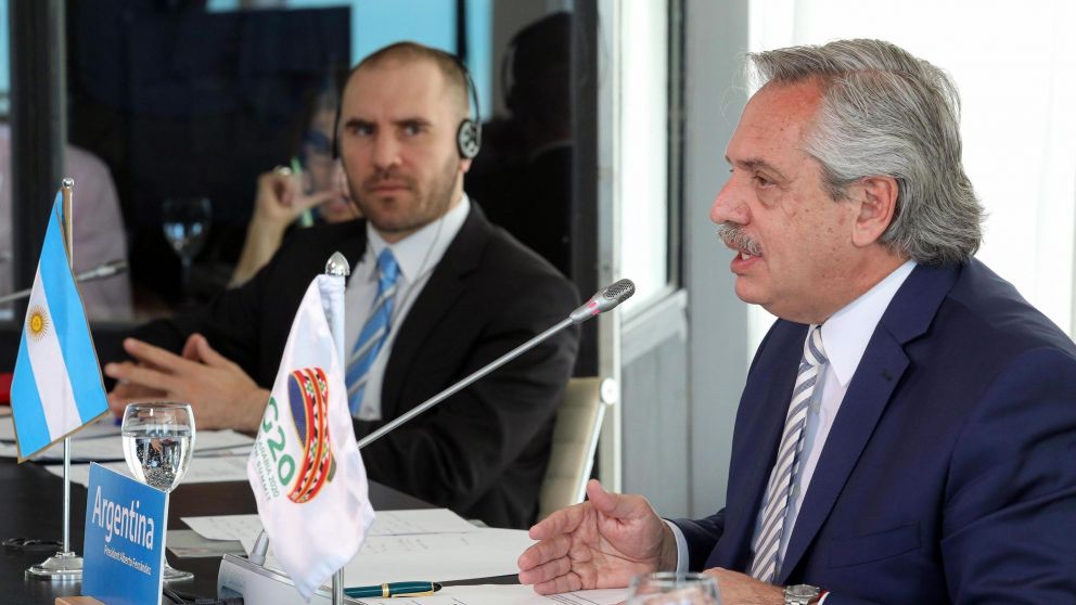 Guzmán criticó a los empresarios que no apoyan el impuesto a la Renta inesperada