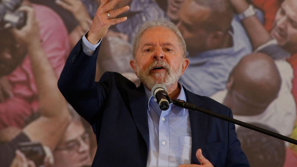 El 56% de los brasileños dice que la economía "influye mucho" a la hora de decidir por quién votará