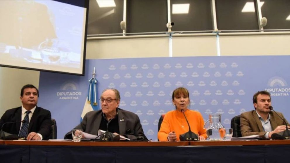 Se reunieron las comisiones de Finanzas y Presupuesto y Hacienda