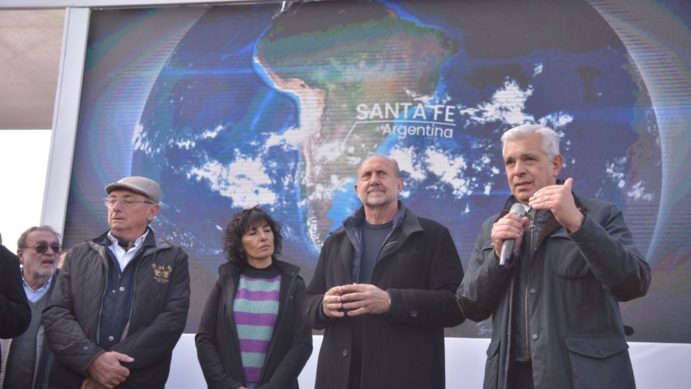 Domínguez ratificó que "en el mundo va a faltar trigo", aunque ya adelantaron Adelantamos "10 millones de toneladas de exportación"