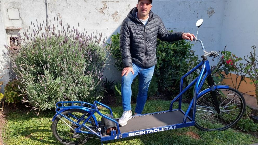 An�bal Querol, el inventor de la Bicintacleta que ya sali� a la venta
