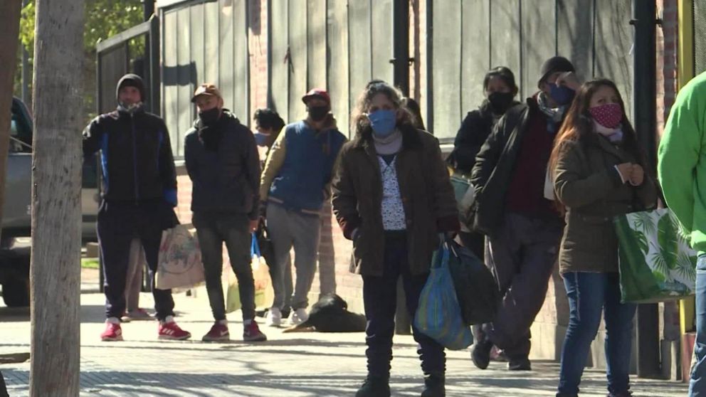 Para el CEPA, la mitad de los trabajadores formales no cubren una canasta básica