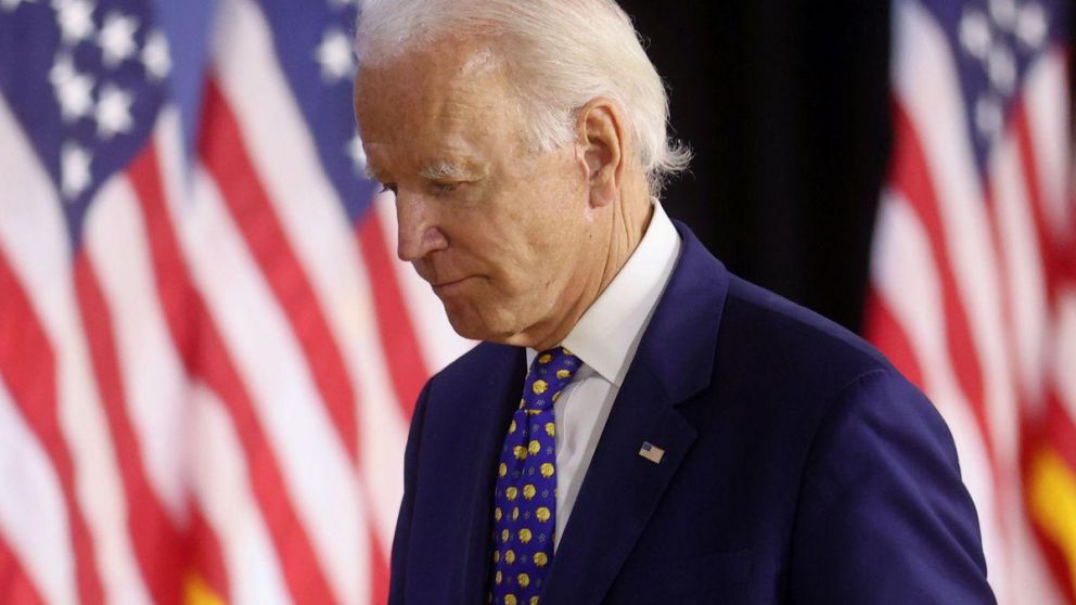 En cuanto a la gestión económica de Biden, dos tercios de los estadounidenses la desaprueban