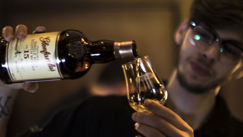 Cada vez m�s personas se suman a la movida del whisky