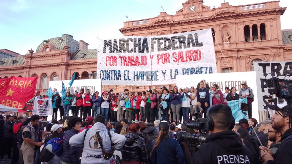 Las organizaciones de izquierda convocaran a un paro nacional y a la unidad obrera-estudiantil contra el ajuste