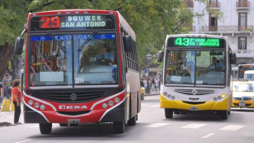 Paro de colectivos de 72 hs. en el interior del país