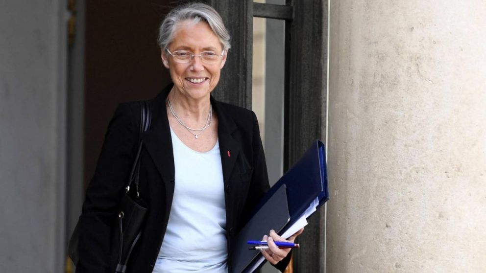 A sus 61 años, Borne es la segunda mujer en ocupar el segundo cargo más importante de Francia