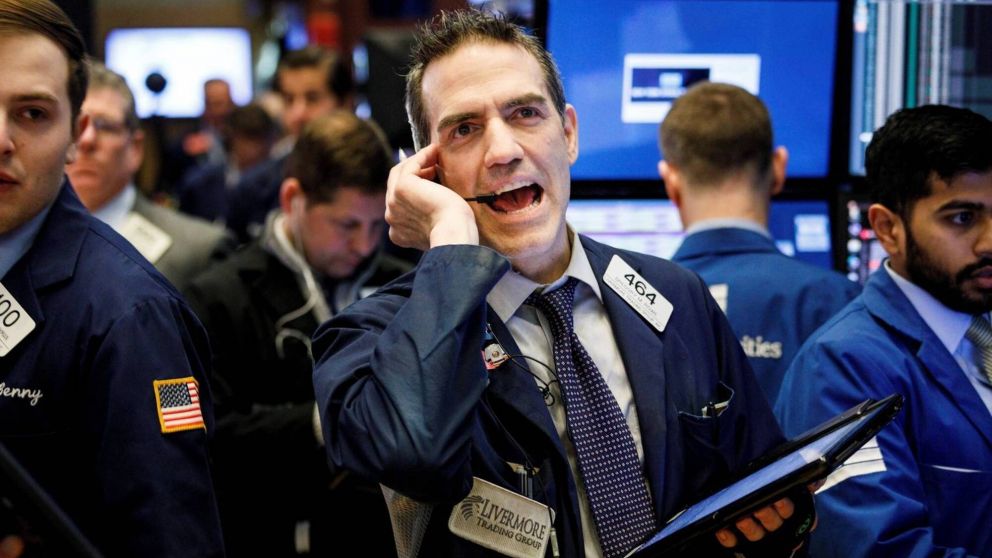 Se derriten los mercados tras alza de tasa de la FED y la acción de Mercado Libre cae 10%