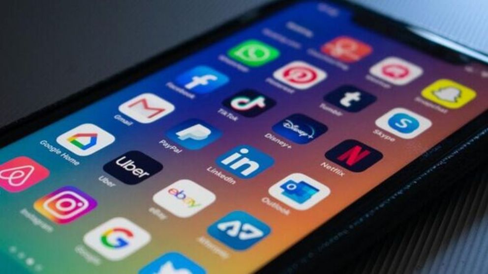 Tik Tok, WhatsApp, Instagram y Facebook las más descargadas