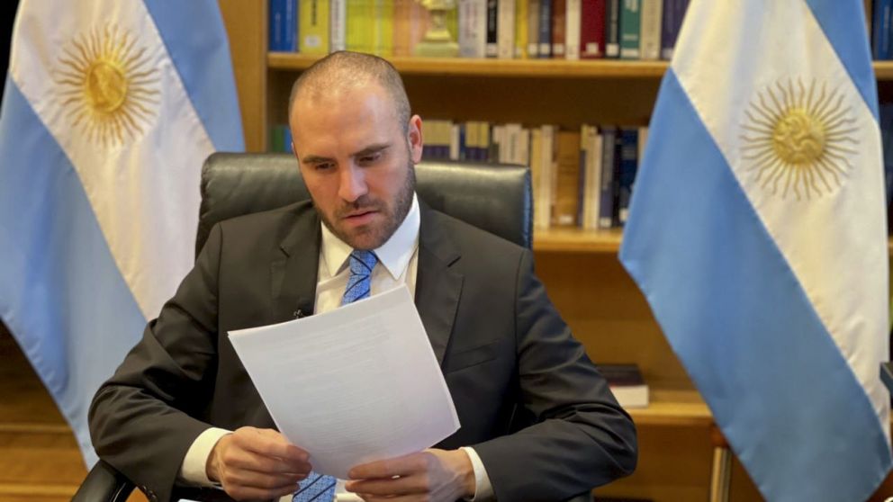 Guzmán afronta los primeros vencimientos del canje