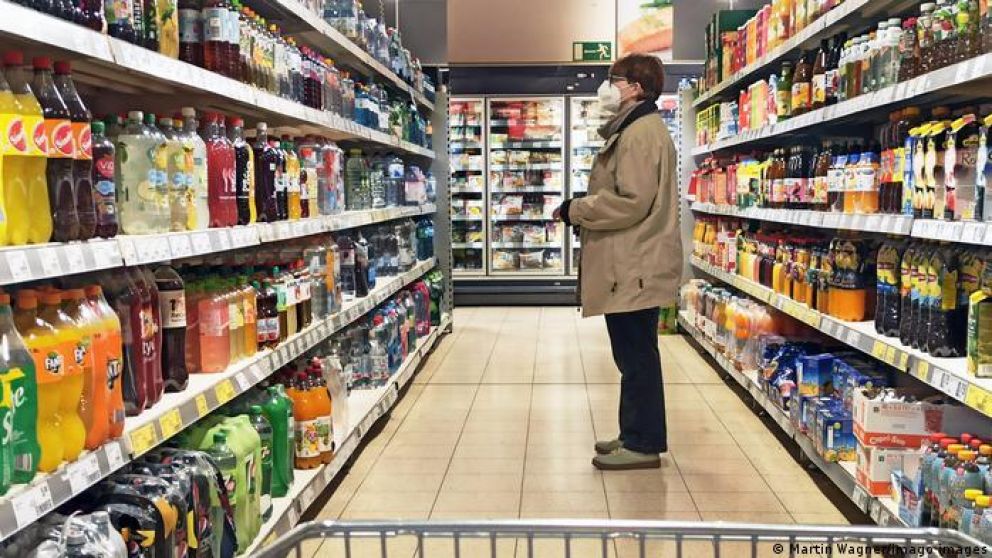 Los consumidores se enfrentan a los crecientes costos en toda la zona del euro