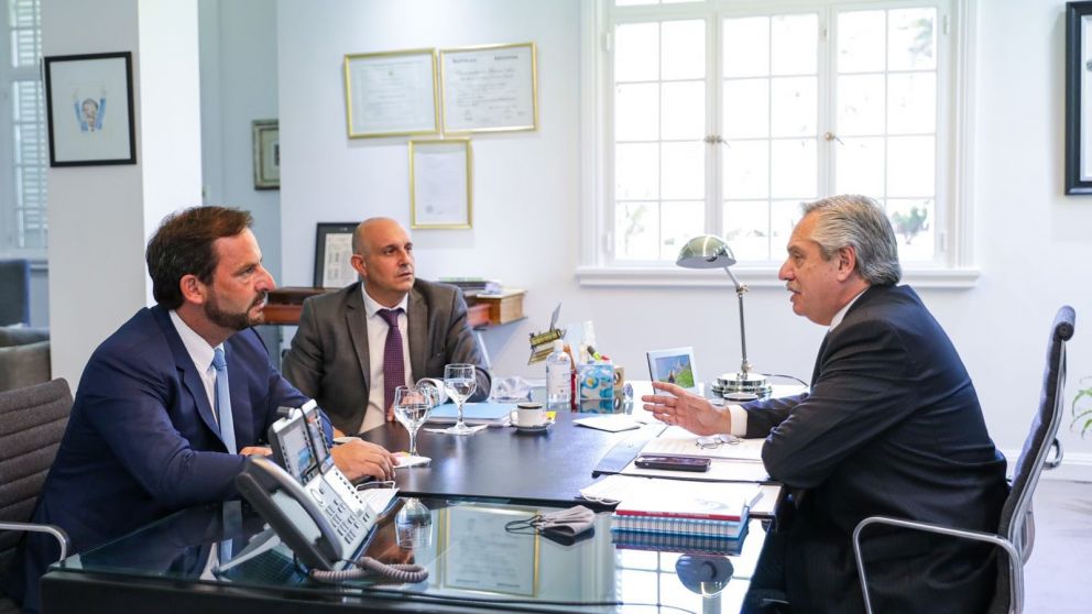 Fern�ndez avanz� en la organizaci�n de Consejo de la Hidrov�a 