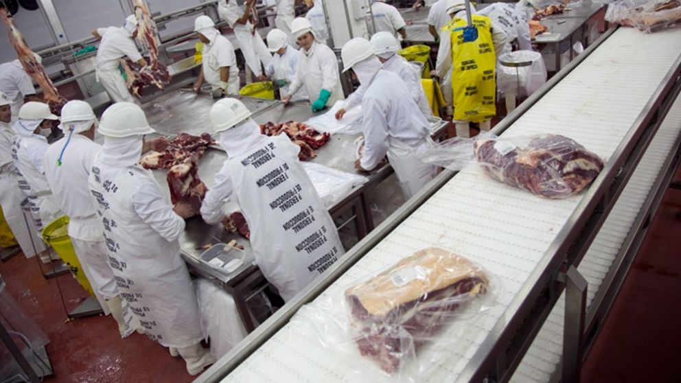 El Gobierno señaló que la próxima semana se reabrirá el comercio exferior