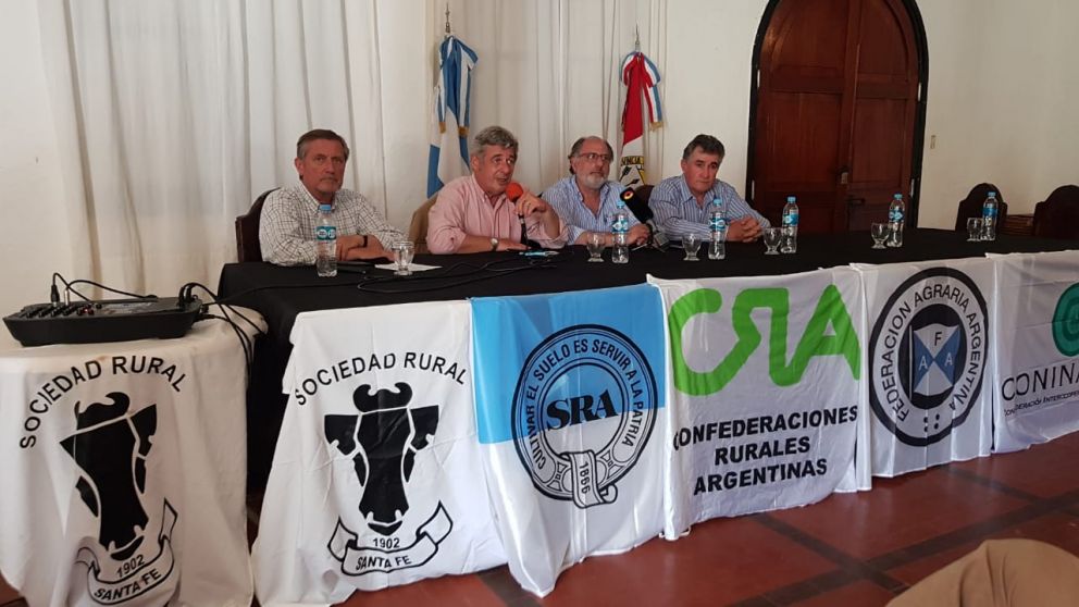 Las bases reclaman pasar a un cese de comercialización