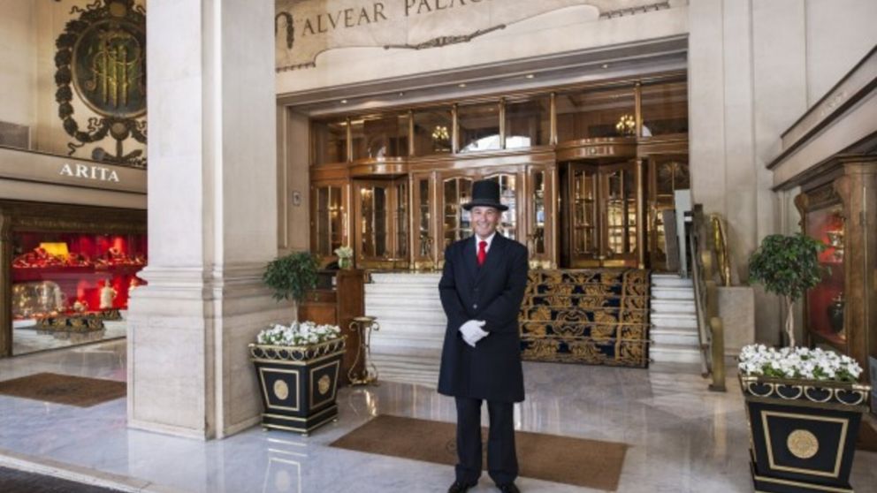 Venta de porcelanato del Alvear Palace Hotel