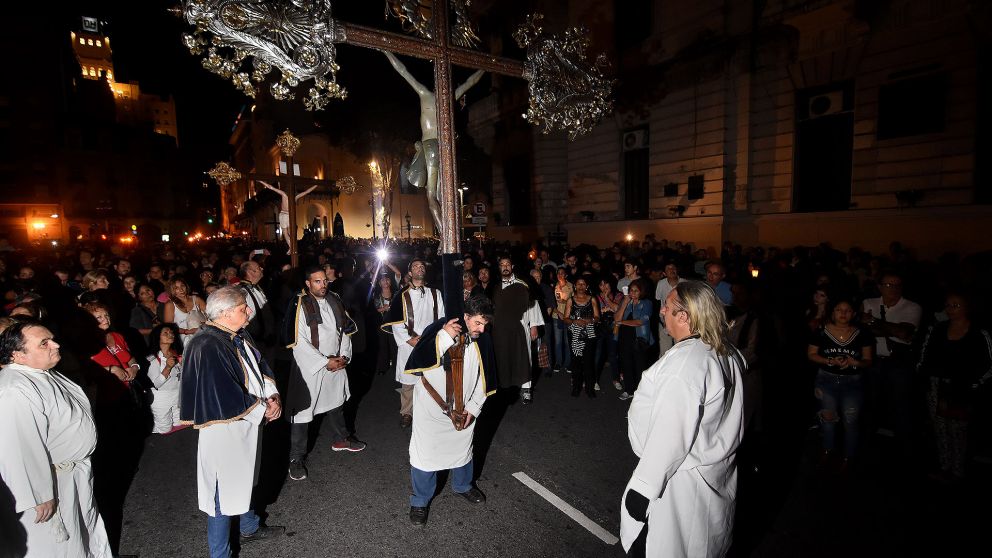 Vía Crucis en Avenida de Mayo
