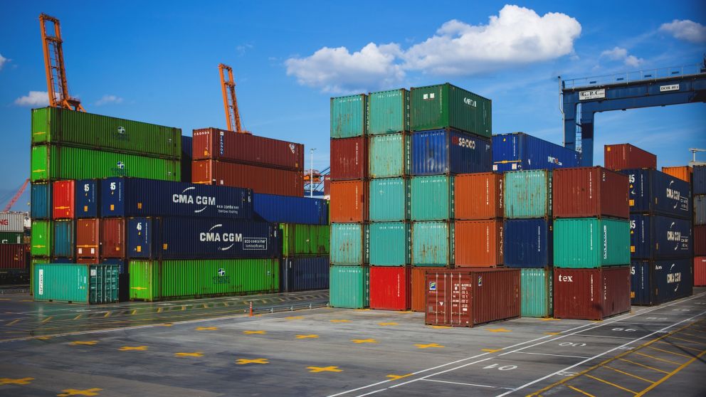 Las importaciones crecieron 59,1% interanual en diciembre