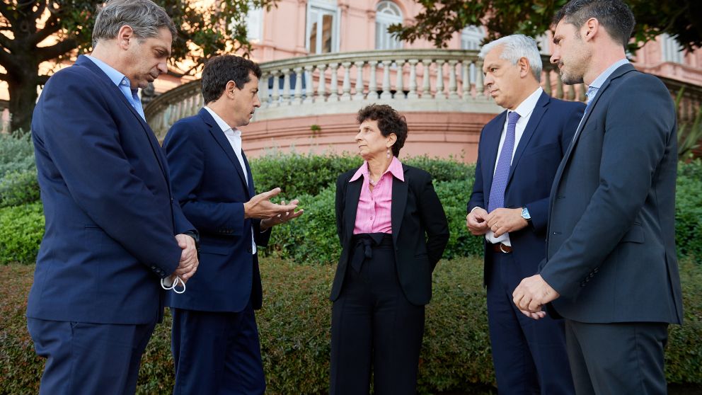 Wado de Pedro y ocho gobernadores viajarán a Israel