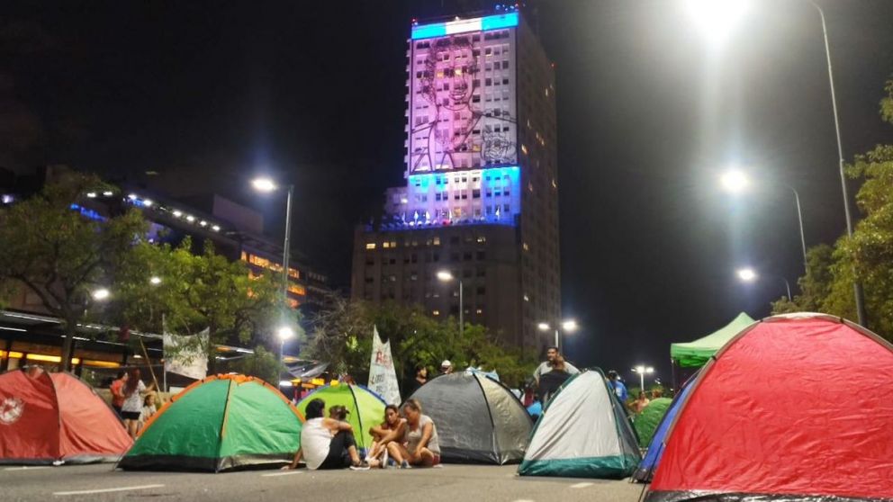 Zabaleta recibirá el jueves a las organizaciones piqueteras de izquierda que ponen en pausa su plan de de lucha