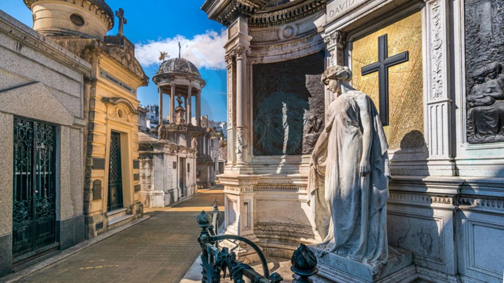 Cementerio de la Recoleta: cobrarán entrada a turistas
