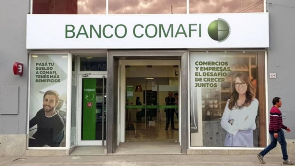 El Banco ofrece 14 puestos laborales en Argentina