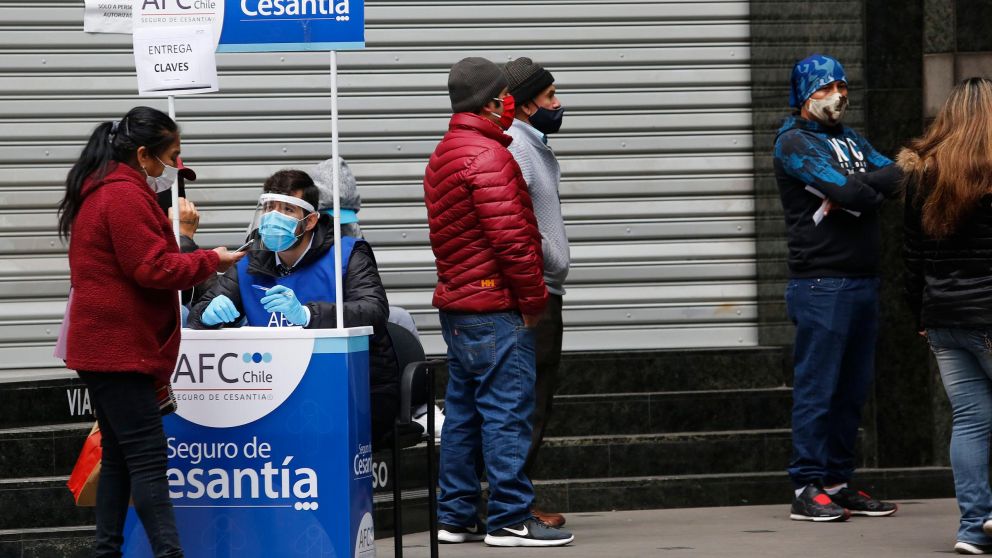 La tasa de desocupación según sexo disminuyó en ambos casos, quedando en 8,3% para las mujeres y 6,9% la de hombres