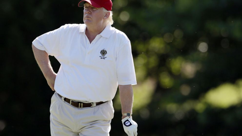 Donald Trump es conocido por saltearse las reglas del golf (Fuente: AP)