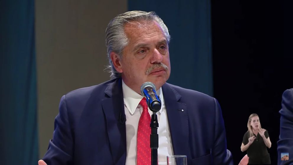 "No esperen de nosotros ni ajustes, ni retracción de la economía"