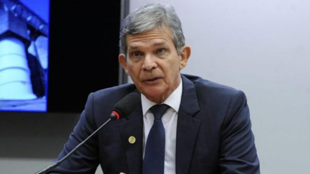 El destituido Silva e Luna, quien había sido designado en 2021 en reemplazo de Roberto Castello Branco,