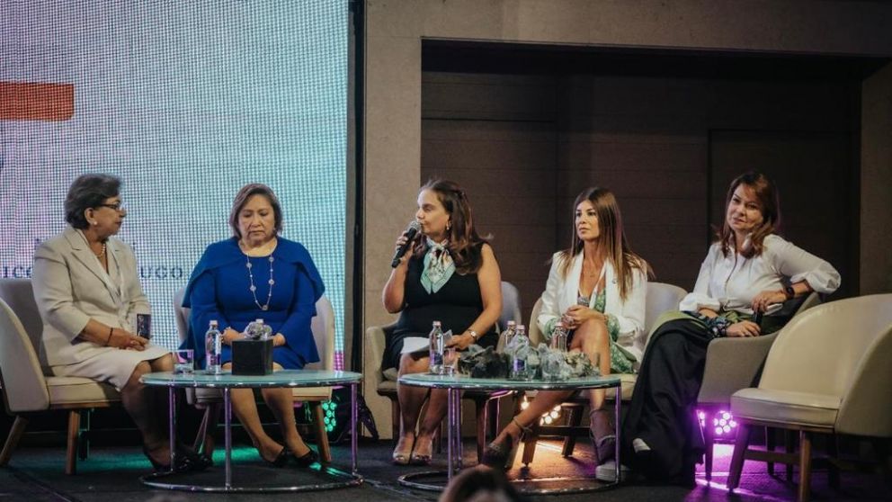 WEF, el Foro Econ�mico de Mujeres avanza con un agenda regional 