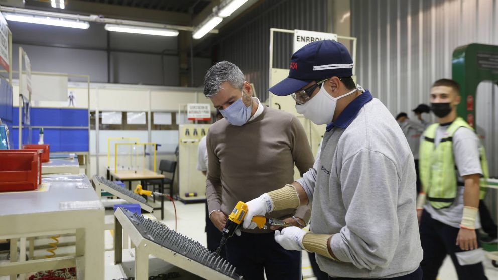 Buscan transformar los planes sociales en empleo registrado