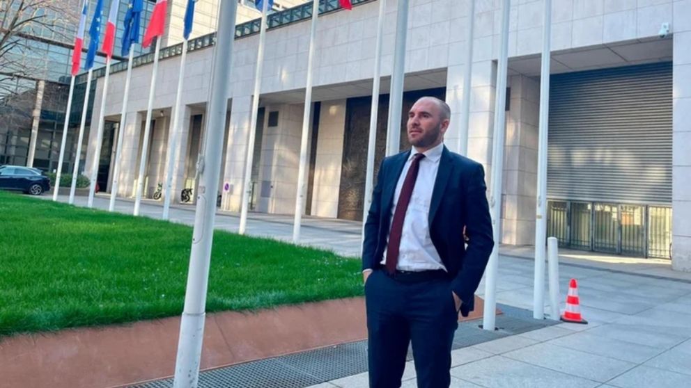 Guzm�n revel� que est�n trabajando con el sector petrolero para facilitar las inversiones 