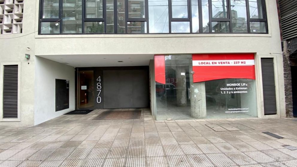 Muchos edificios nuevos cuentan con un espacio comercial en venta en la planta baja
