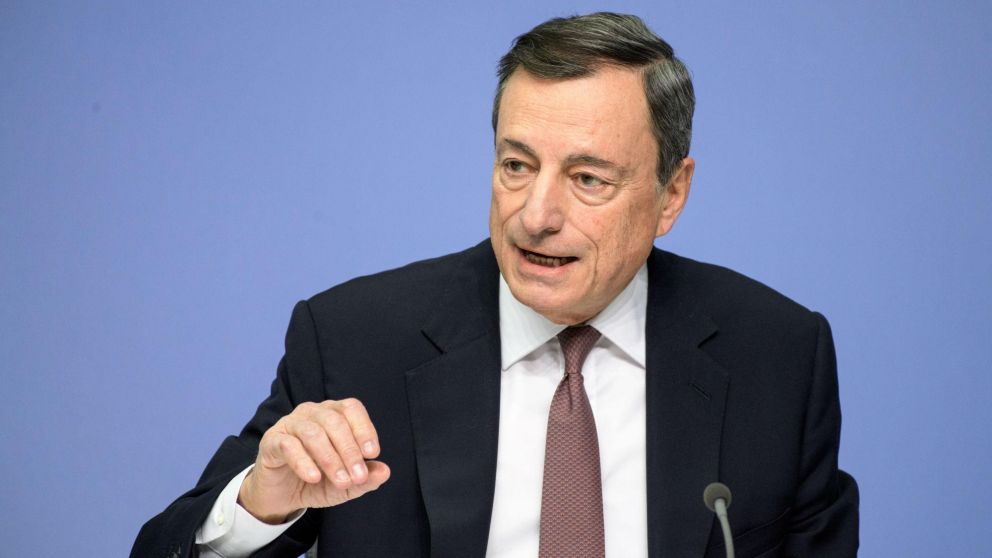 Draghi anunció el tributo extraordinario en conferencia de prensa