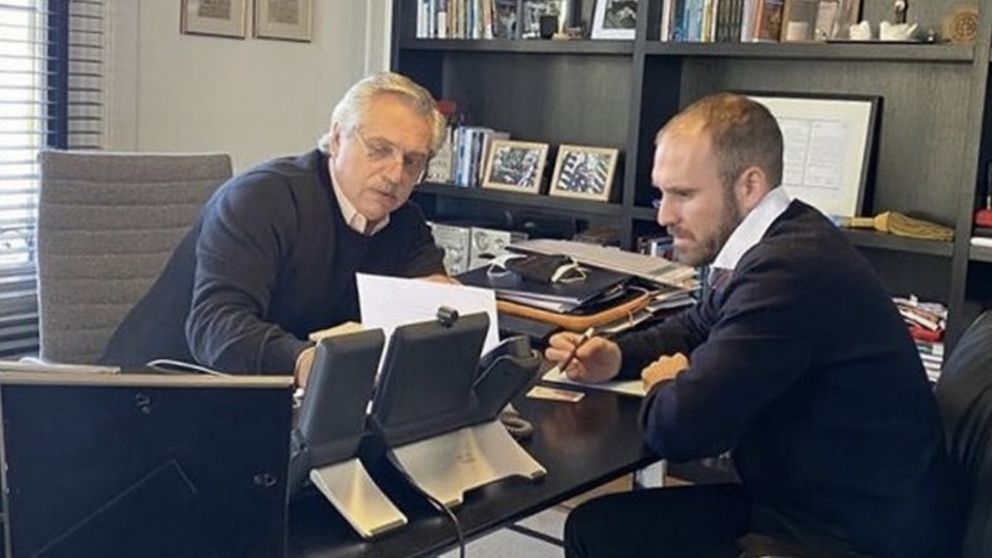 En tiempo récord, el Gobierno promulgó la ley del acuerdo con el FMI