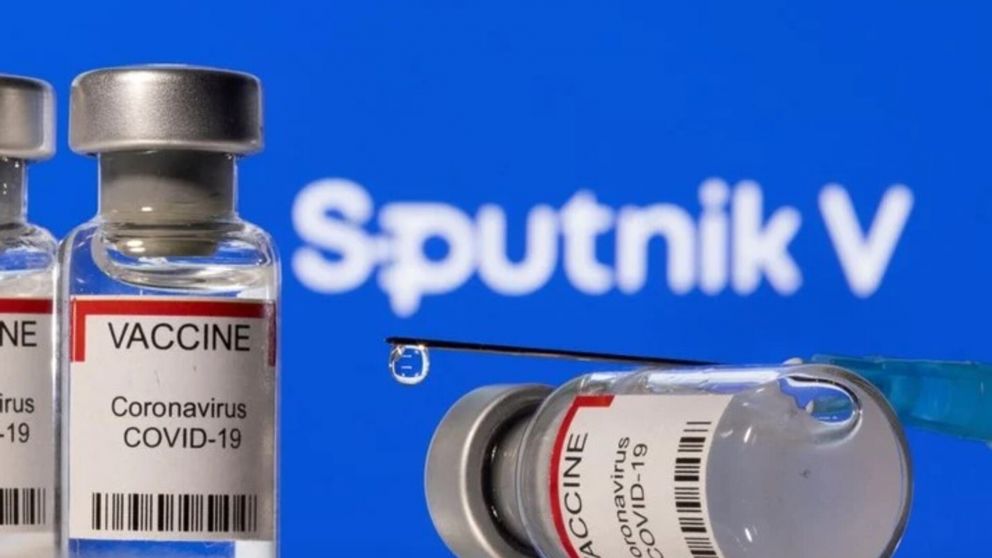 Sputnik V:aprueban la cuarta dosis para los que viajen