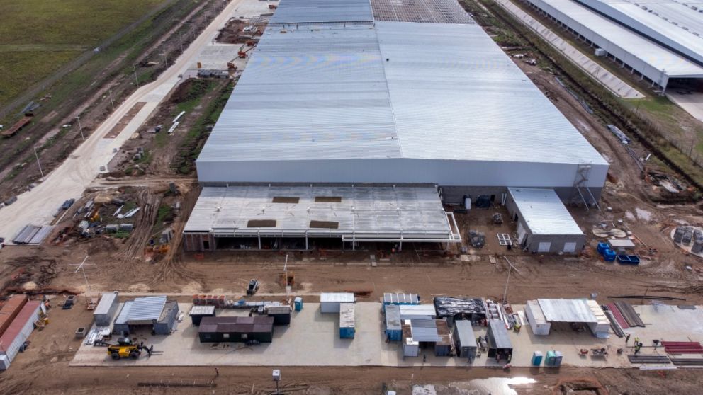 La planta exportará 200.000 lavarropas de carga frontal por año