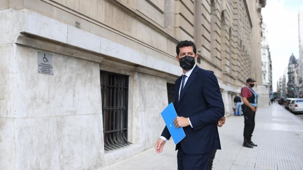 El ministro del Interior participa en representación del gobierno nacional