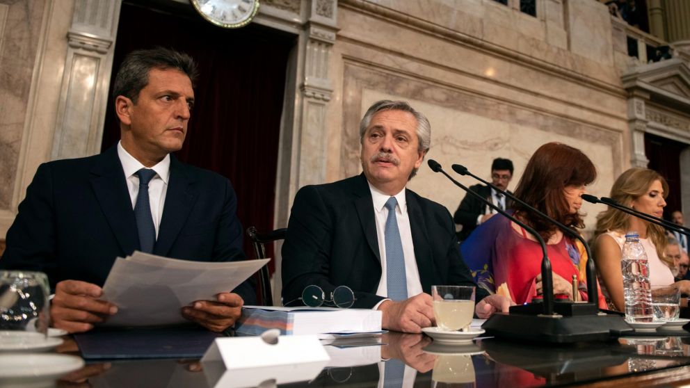 Sergio Massa, Alberto Fernández y Cristina Kirchner