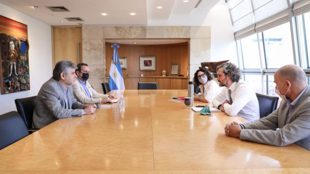 Cafiero y Filmus encabezarán una gira a Medio Orienteen busca de inversiones